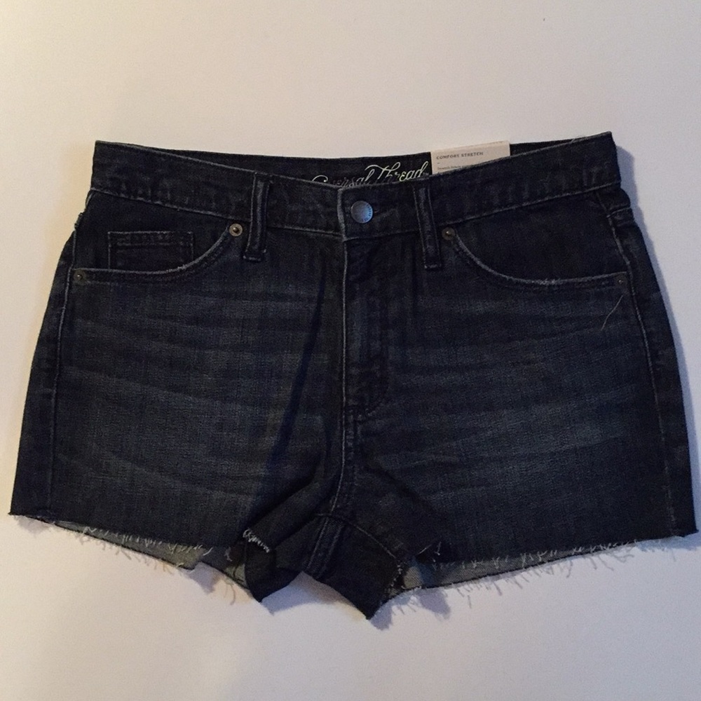 NWT Universal Threads Dark Jean Shortie Shorts